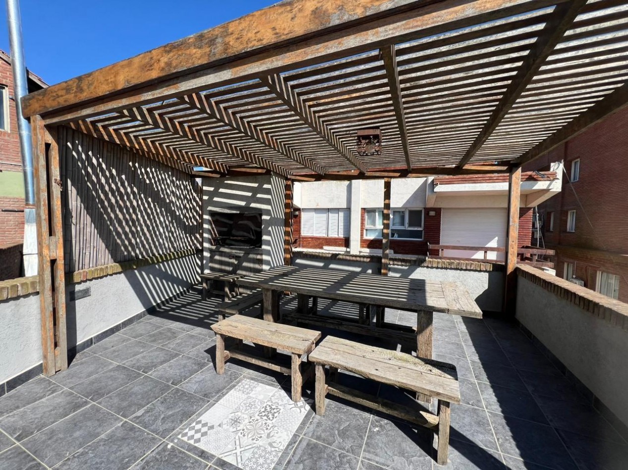 Departamento en Pinamar - Con Terraza, Parrilla y Vista al Mar