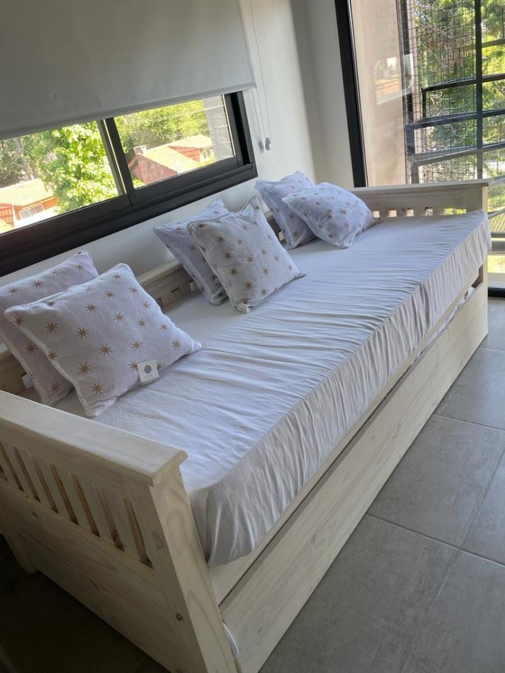 Departamento de 2 ambientes con Terraza, Jacuzzi y Cochera Propia