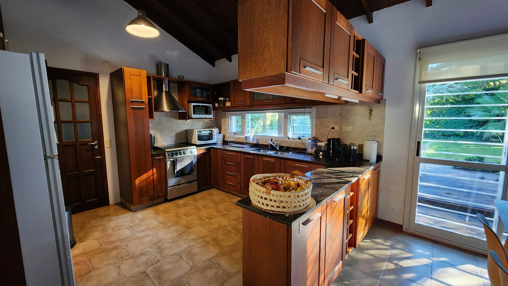 Casa en Venta Pinamar Zona B5 3 Dormitorios + Playroom Gas Natural Amplio jardin