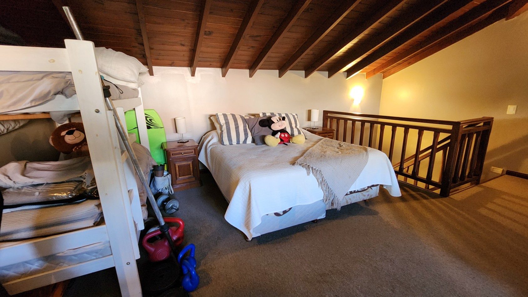 Casa en Venta Pinamar Zona B5 3 Dormitorios + Playroom Gas Natural Amplio jardin