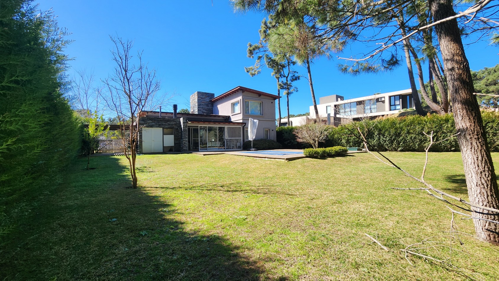 Casa minimalista de 4 dormitorios Pinamar