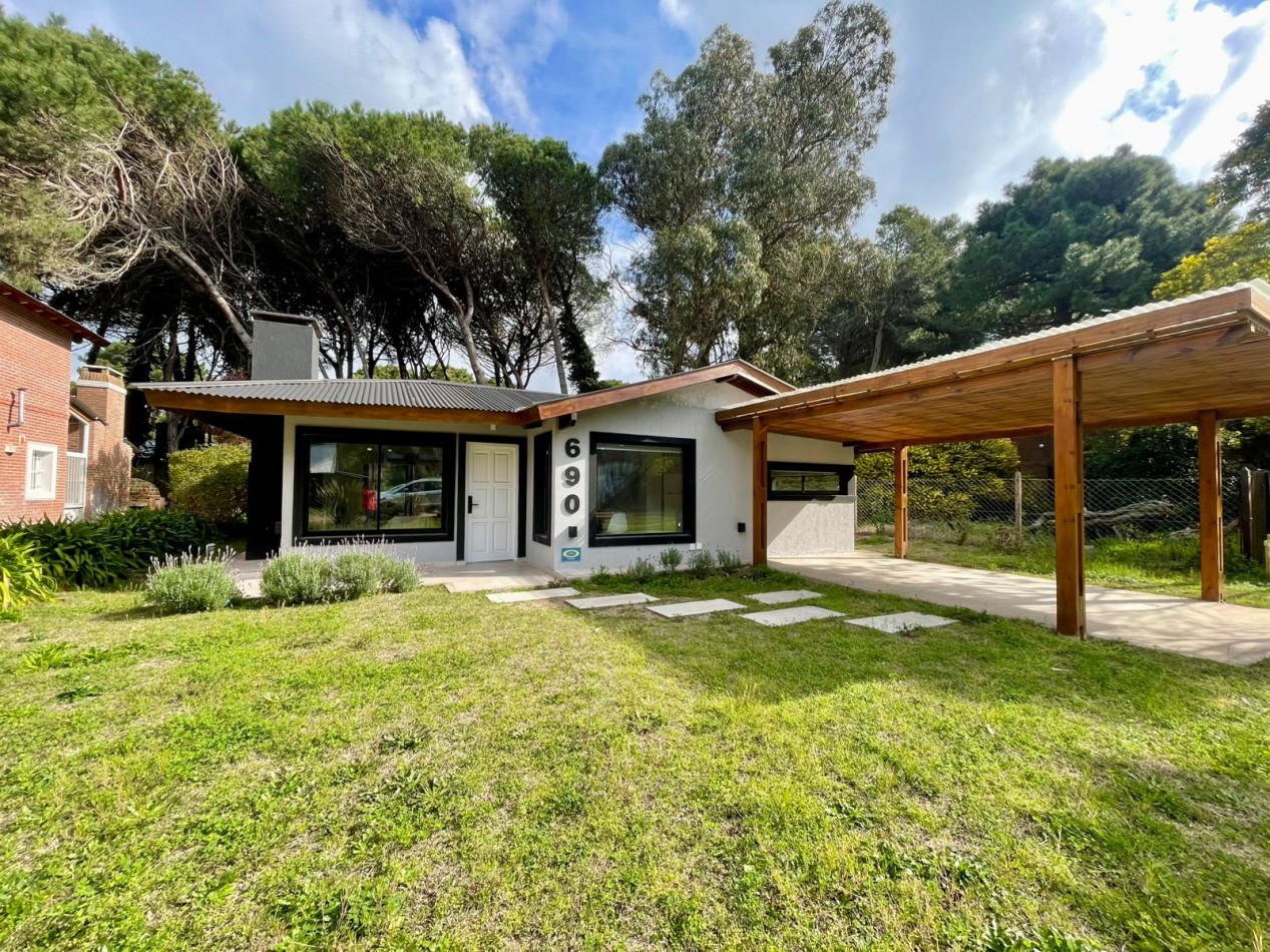 Casa en Venta A estrenar Pinamar Lasalle  4 ambientes + Galeria + Lavadero FINANCIA