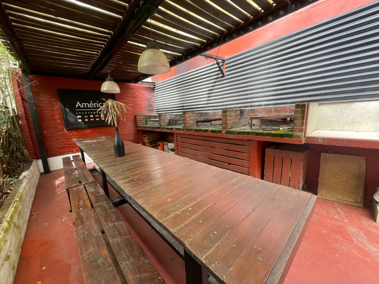 Departamento en Venta en Pinamar 3 Ambientes Zona centro Gas natural Remodelado. FINANCIA.