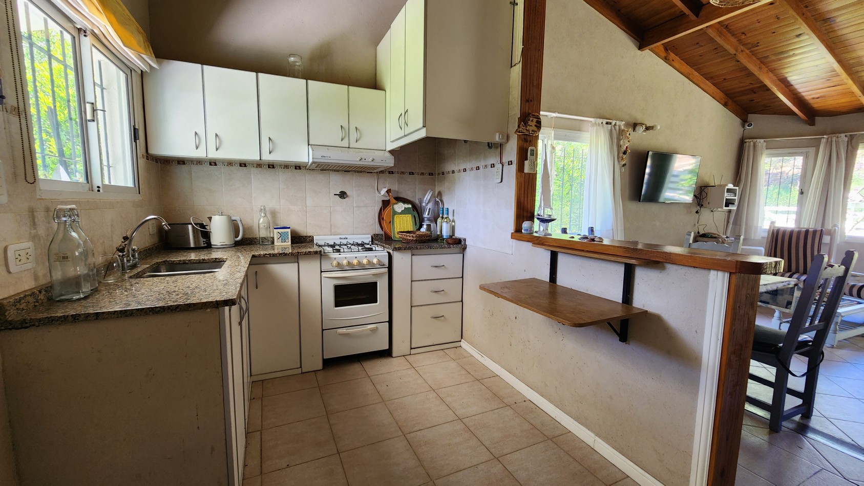 Casa en Venta Pinamar-Valeria del Mar 3 Ambientes Toilette + Baño Gas natural Radiadores Gran Parque