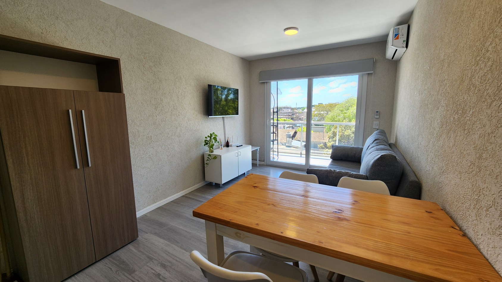 Departamento 2 ambientes nuevo Balcon y Terraza Zona Centro