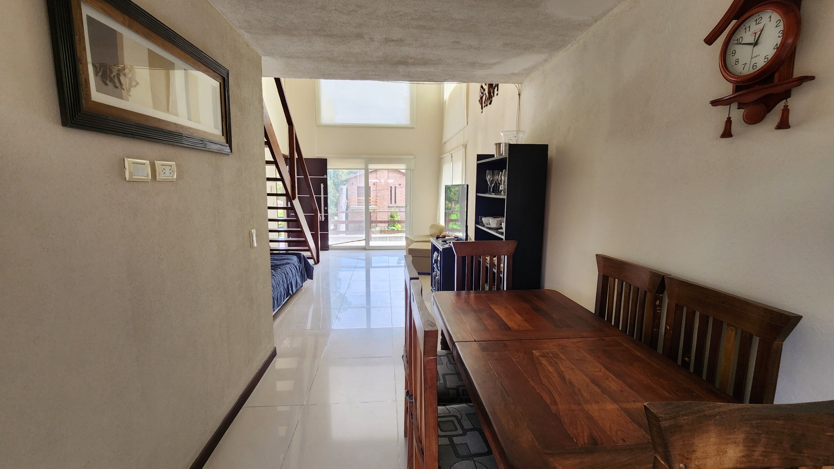 Impecable departamento de 3 ambientes.