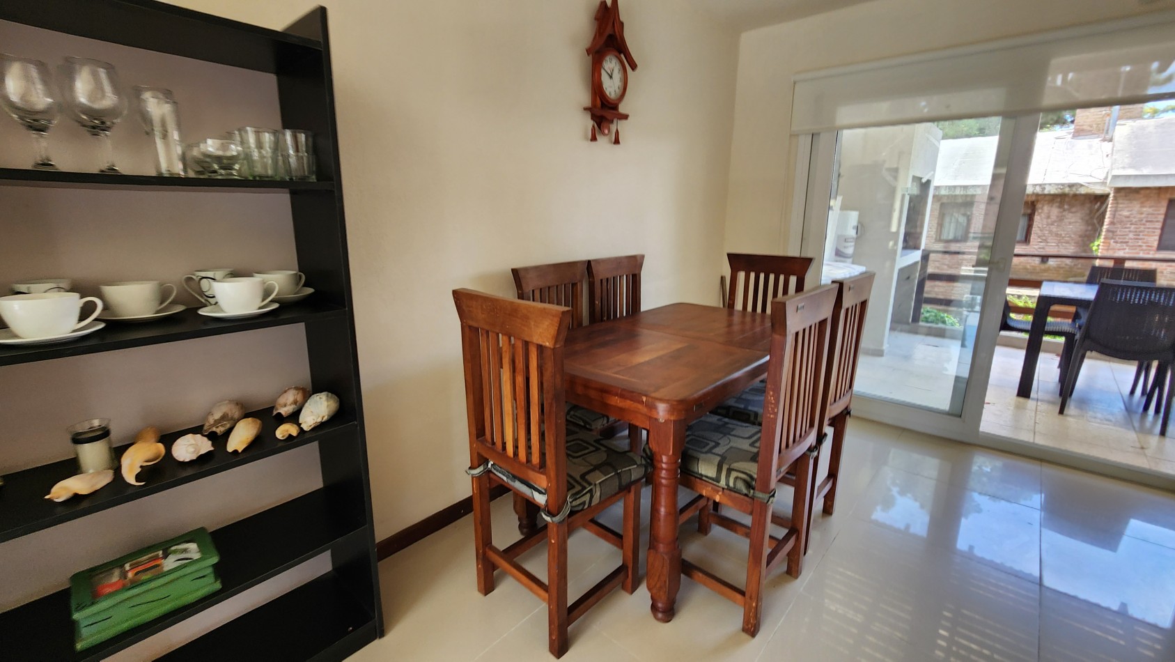 Impecable departamento de 3 ambientes.