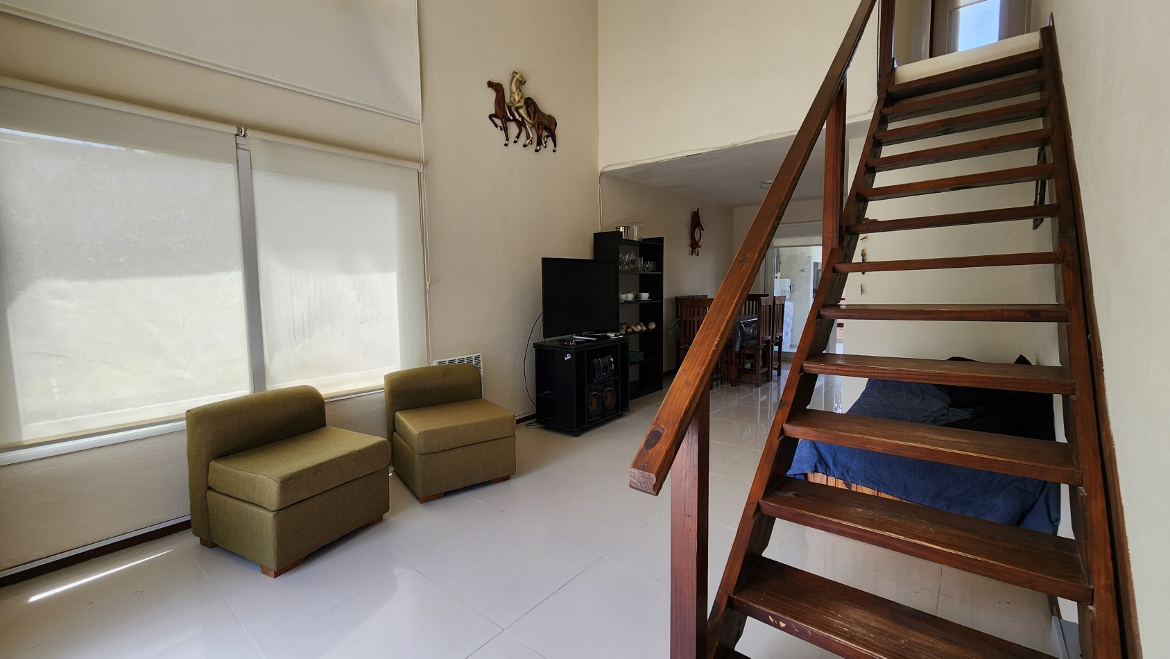 Impecable departamento de 3 ambientes.