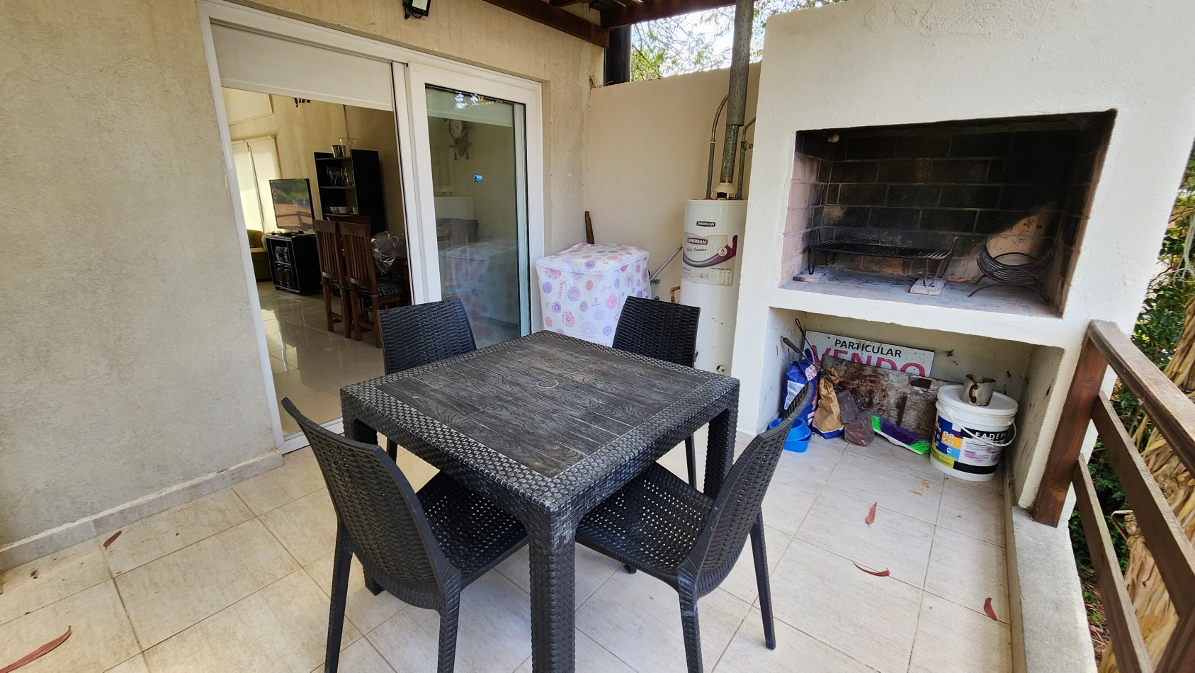 Impecable departamento de 3 ambientes.