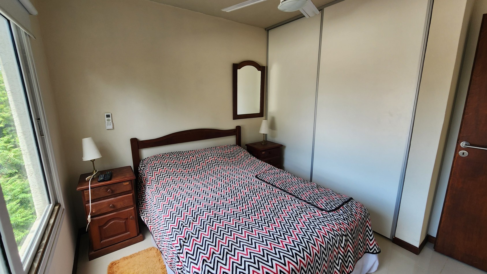 Impecable departamento de 3 ambientes.