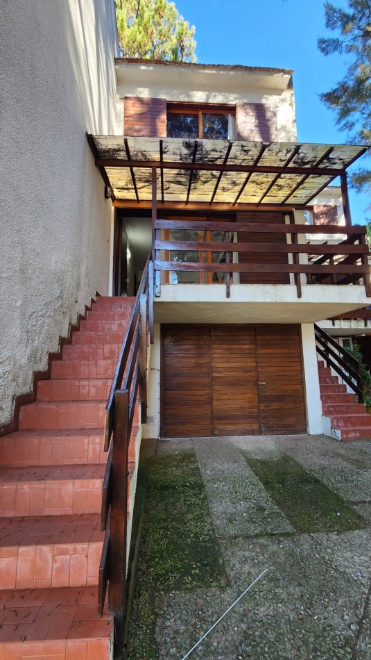 Duplex en Venta Pinamar 3 Ambientes + Garaje + Jardin propio Gas natural 110 m2 
