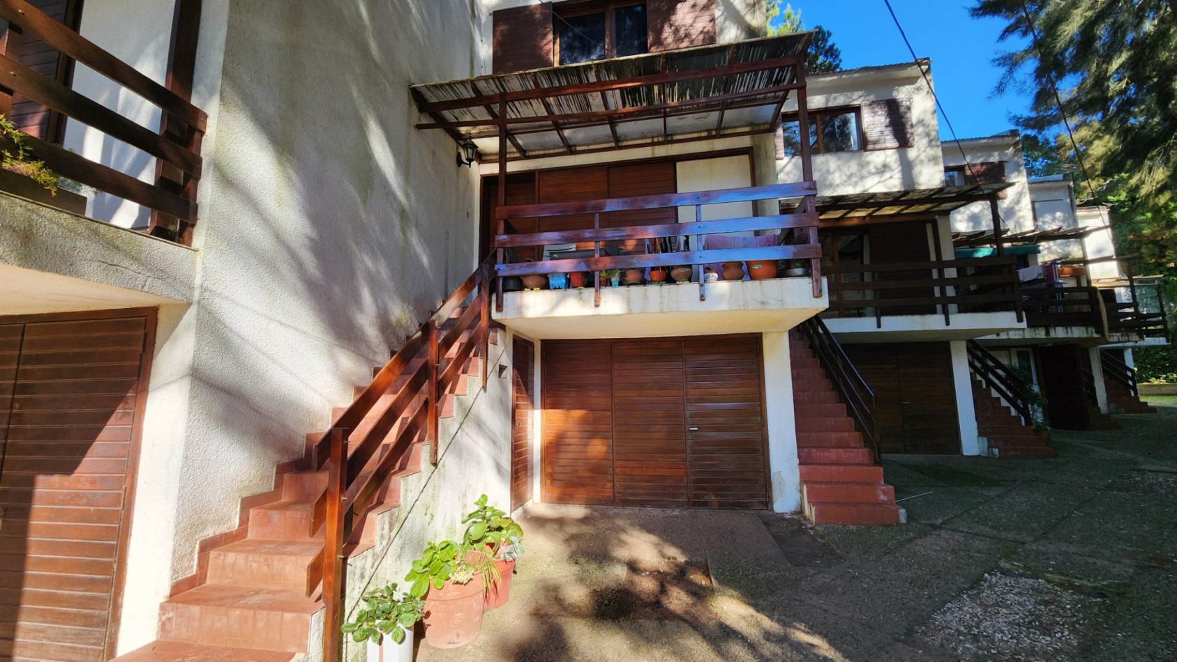 Duplex en Venta Pinamar 3 Ambientes + Garaje + Jardin propio Gas natural 110 m2 
