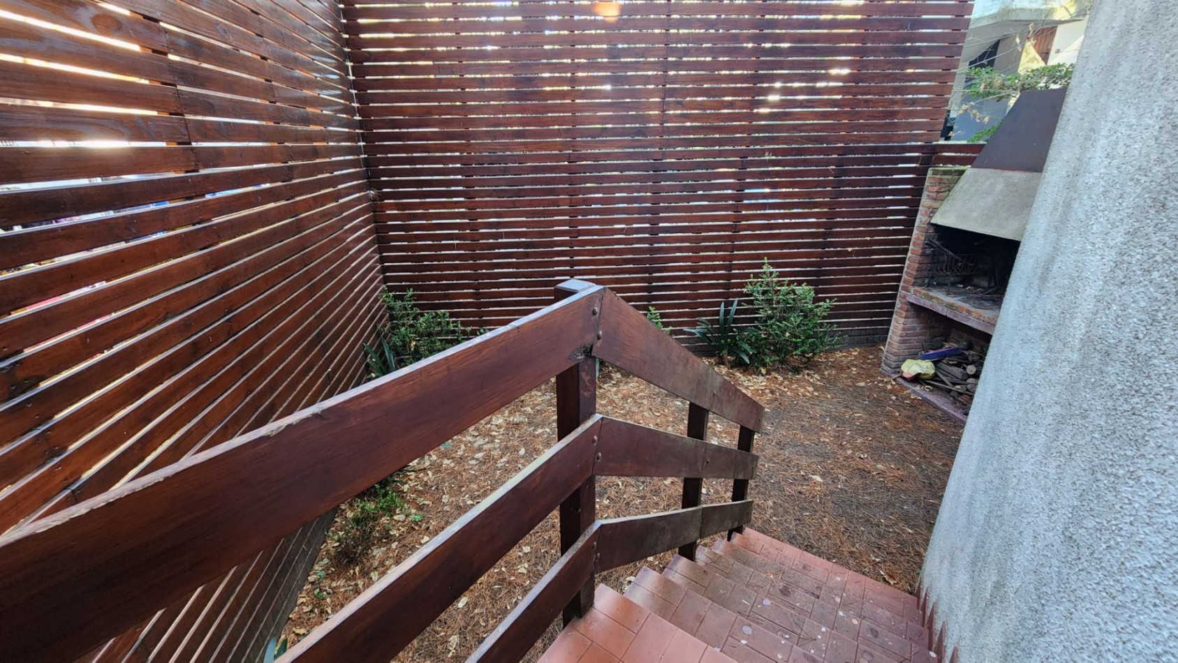Duplex en Venta Pinamar 3 Ambientes + Garaje + Jardin propio Gas natural 110 m2 