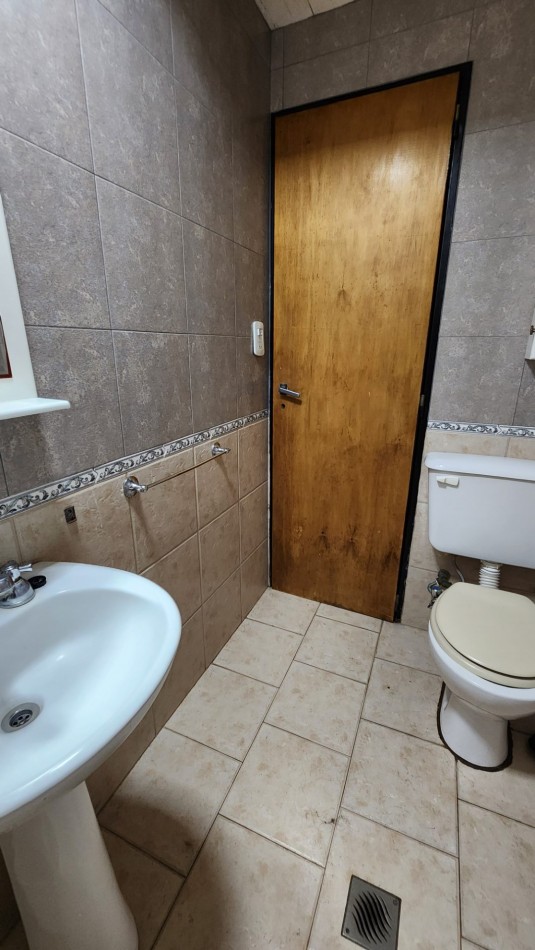 Departamentos y Duplex en Venta en Pinamar Mar de Ostende a 100 mts de la playa 4 Unidades Gas natural