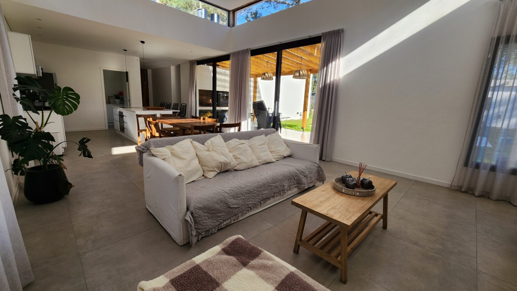 Casa Venta Pinamar Alamos 4 Dormitorios Gas Natural 3 Baños A Estrenar