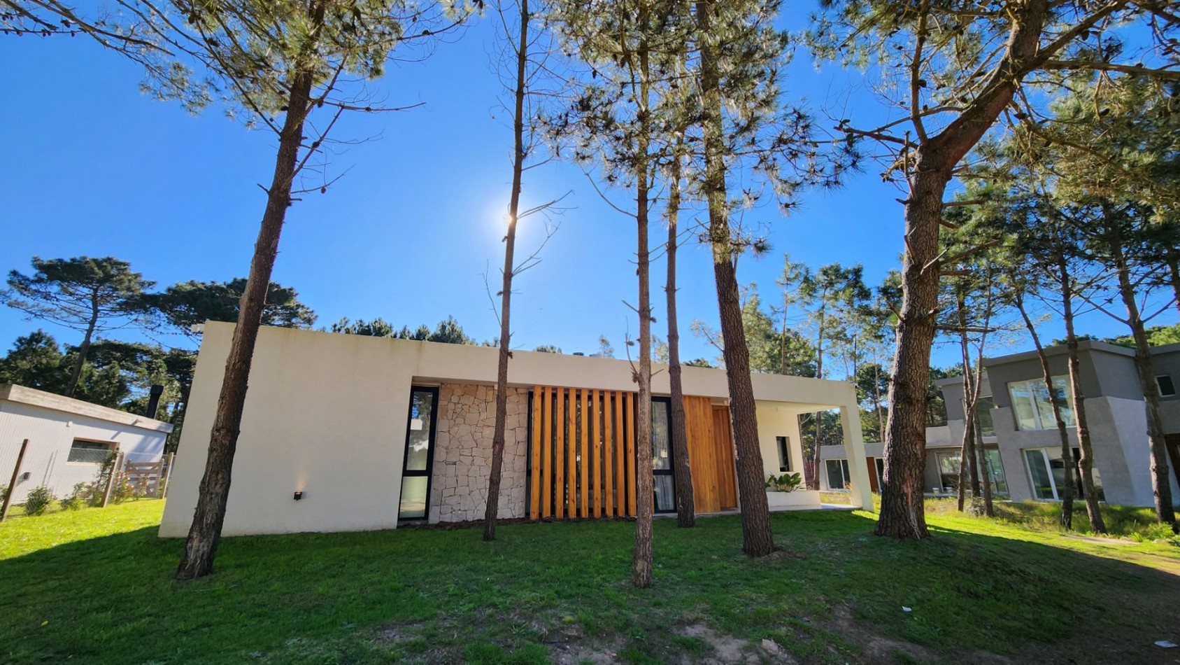 Casa Venta Pinamar Alamos 4 Dormitorios Gas Natural 3 Baños A Estrenar