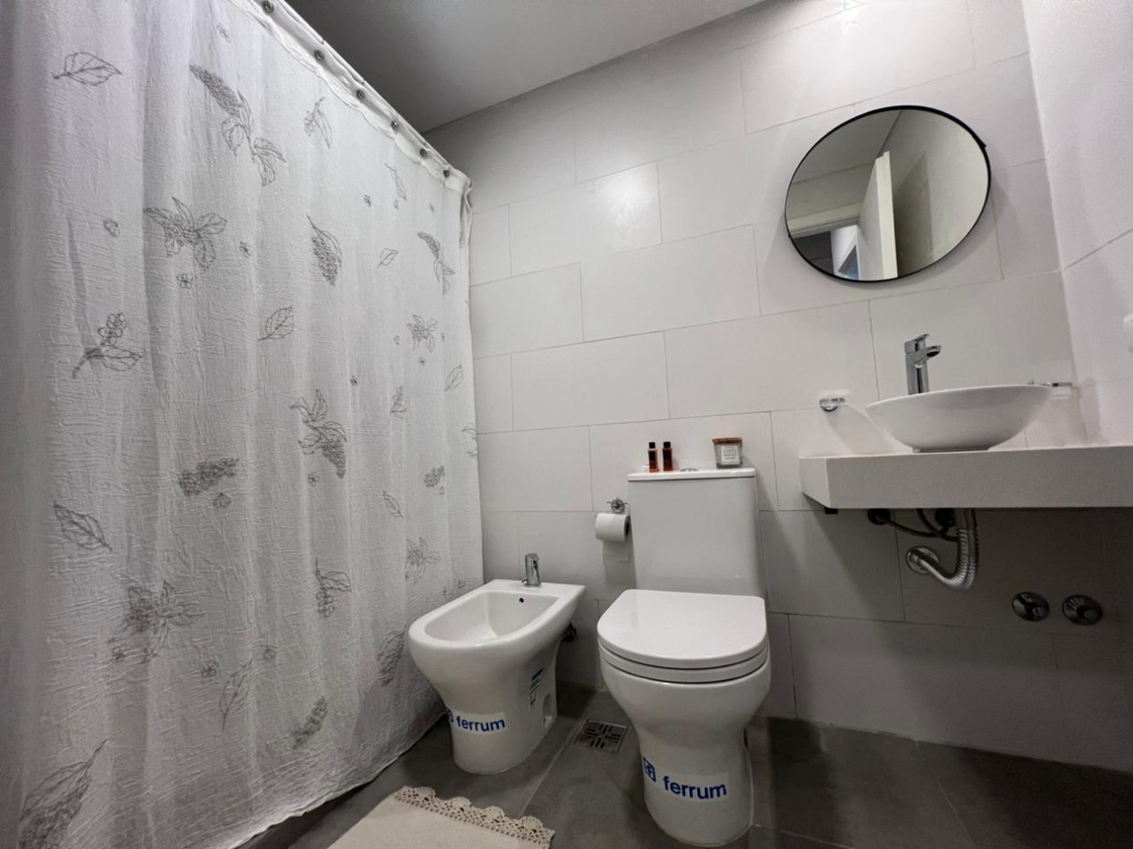 Departamento 2 ambientes con cochera y piscina Pinamar 