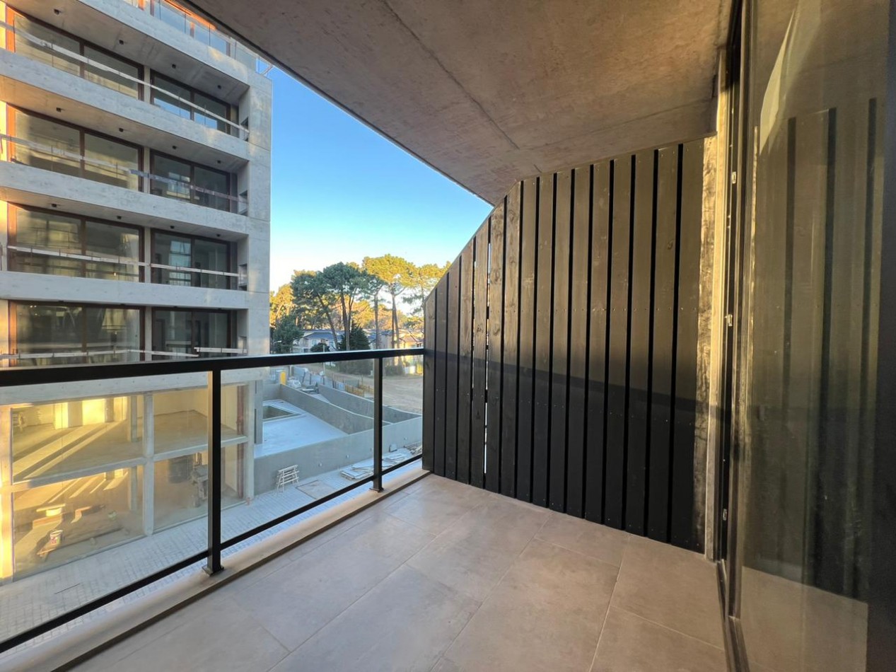 Departamento 2 ambientes con cochera y piscina Pinamar 