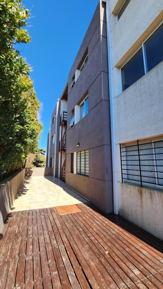 Departamento venta 3 ambientes Valeria del mar 50 mts playa + gas natural + cochera 
