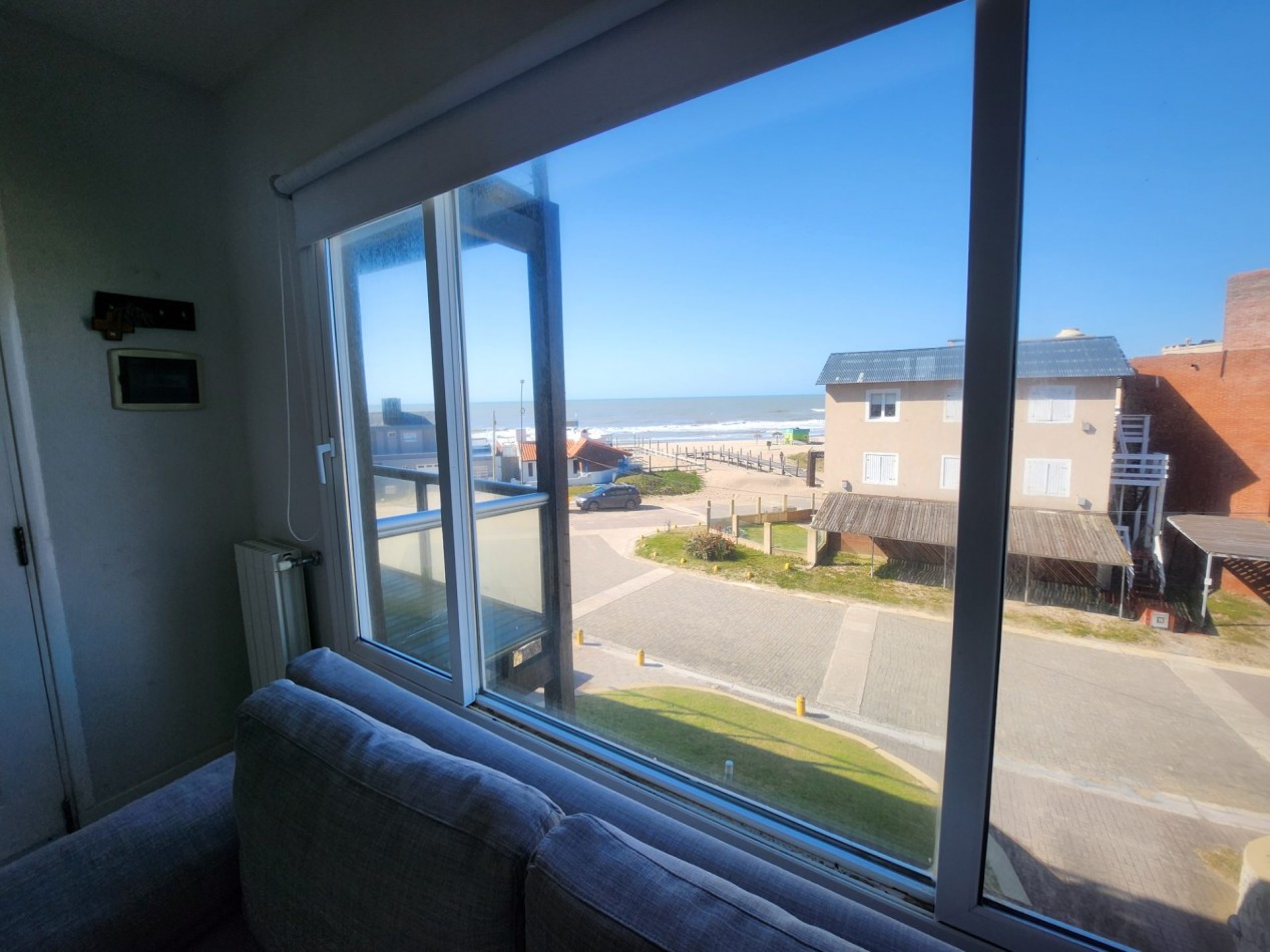 Departamento en Venta Mar de Ostende Pinamar 3 Ambientes Frente al mar Gas natural Cochera