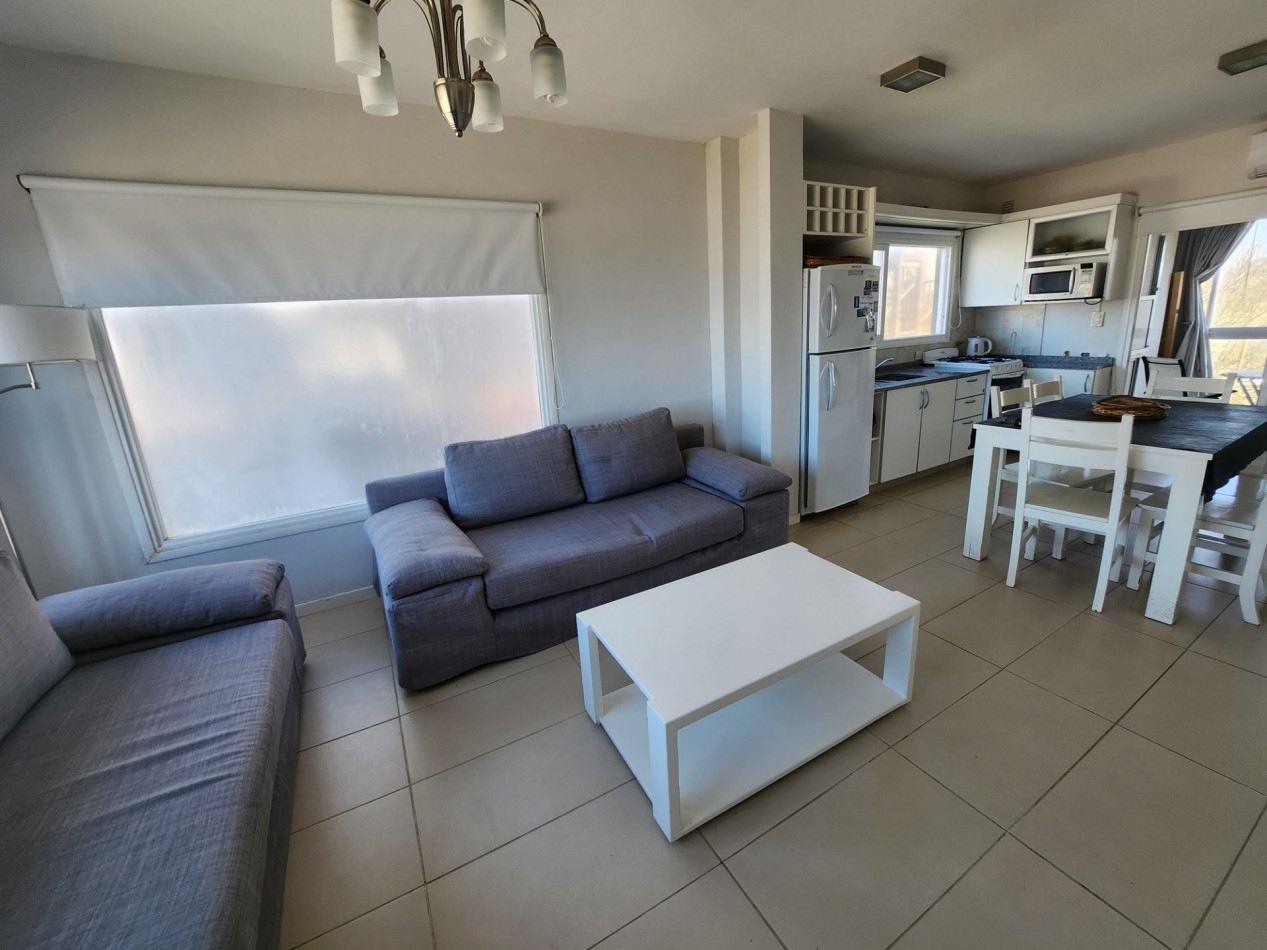 Departamento en Venta Mar de Ostende Pinamar 3 Ambientes Frente al mar Gas natural Cochera