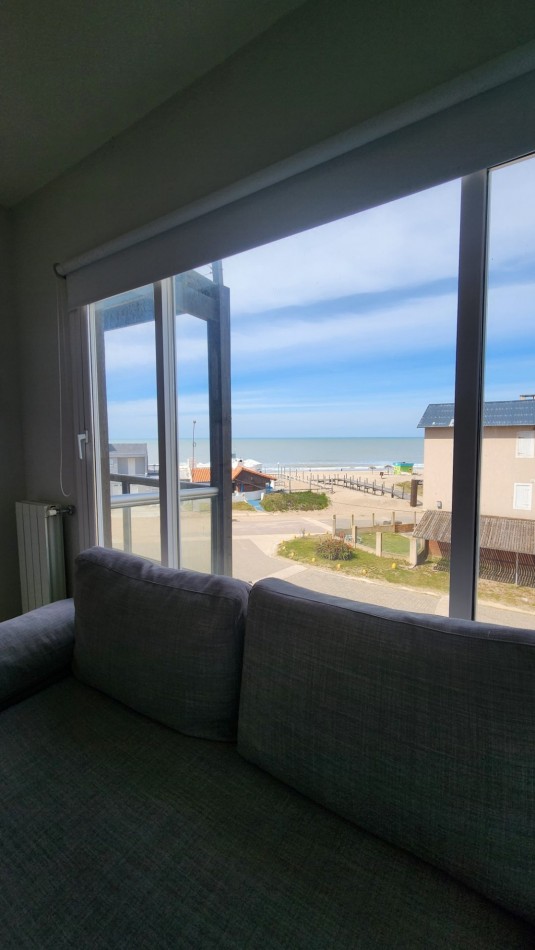 Departamento en Venta Mar de Ostende Pinamar 3 Ambientes Frente al mar Gas natural Cochera