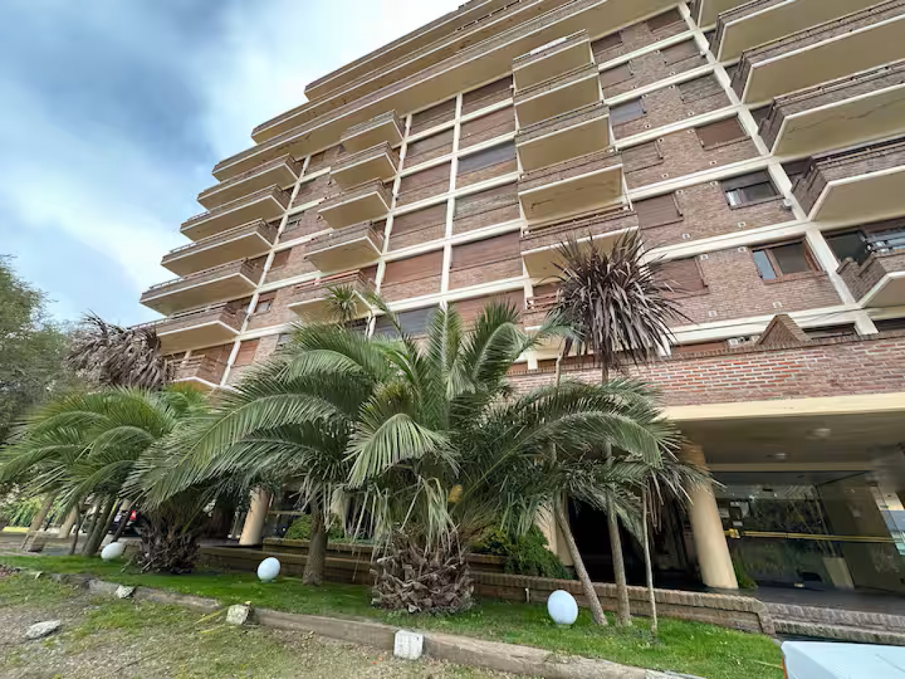 Venta Monoambiente con balcon Pinamar 