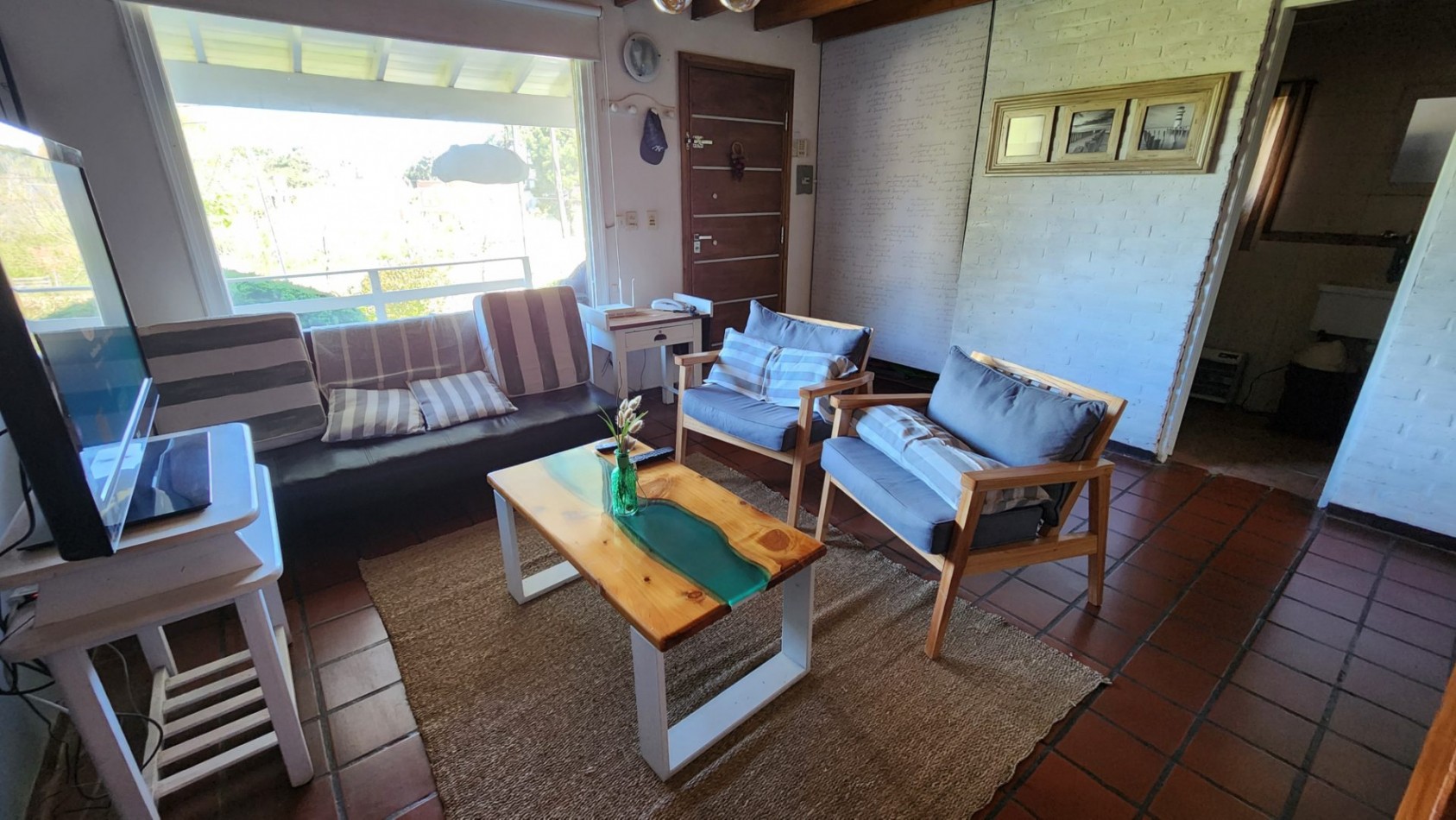 Casa en Venta Pinamar-Ostende 5 Ambientes 2 Dormitorios 2 Baños Gas natural Quincho cerrado Amplio Jardin