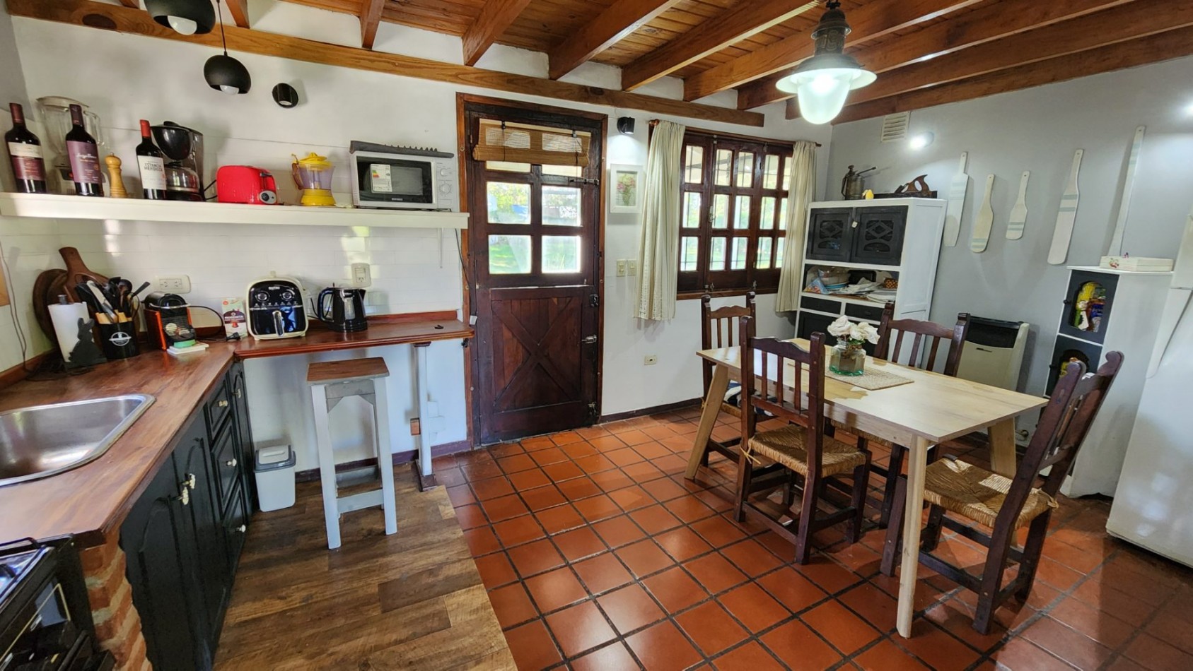 Casa en Venta Pinamar-Ostende 5 Ambientes 2 Dormitorios 2 Baños Gas natural Quincho cerrado Amplio Jardin
