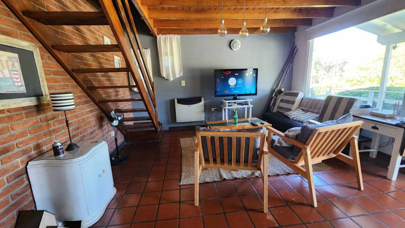 Casa en Venta Pinamar-Ostende 5 Ambientes 2 Dormitorios 2 Baños Gas natural Quincho cerrado Amplio Jardin
