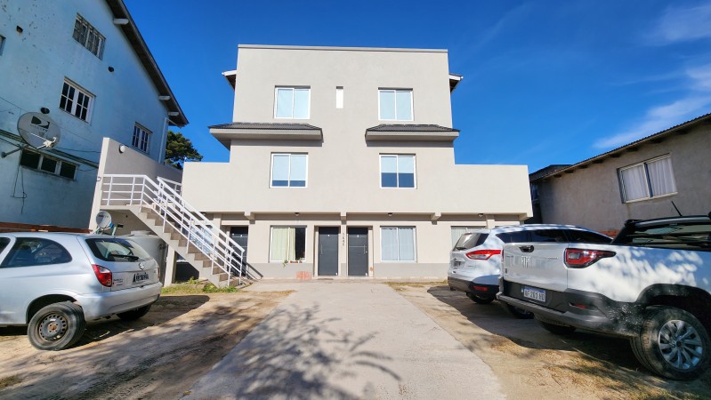Venta Departamento 3 ambientes + 2 baños - Gas Natural - Terraza con Parrilla y Cochera