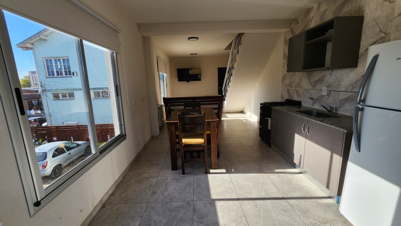Venta Departamento 3 ambientes + 2 baños - Gas Natural - Terraza con Parrilla y Cochera