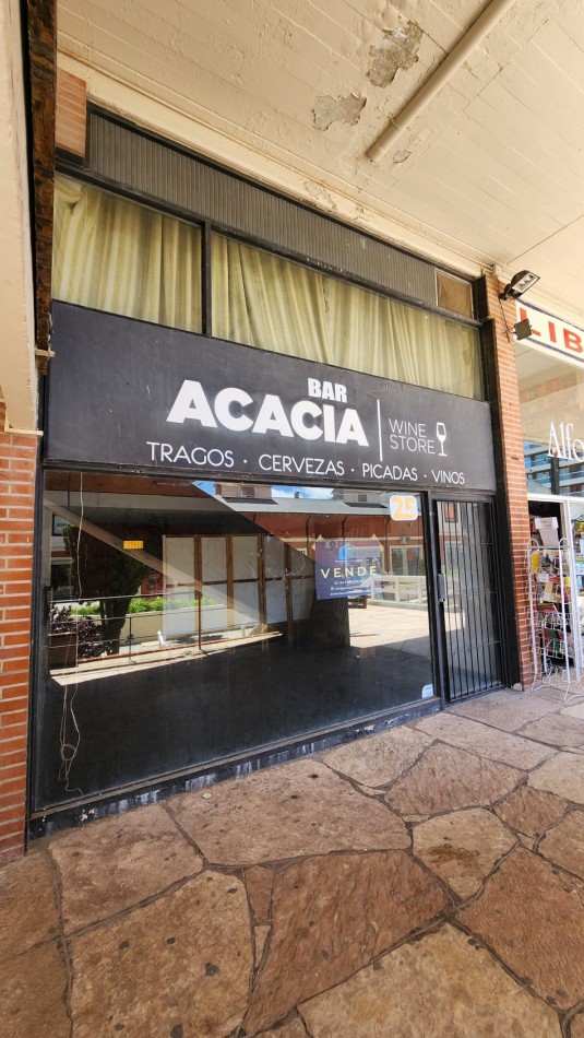 Local en Venta en Pinamar Centro Galeria Marvento 2 plantas Apto comercial-Gastronomico-Residencial + Gas natural