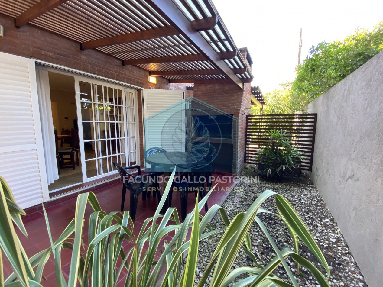 Complejo/Apart en venta Pinamar-Valeria del Mar 7 Unidades en Bloque Gas natural Losa radiante Piscina Estacionamiento