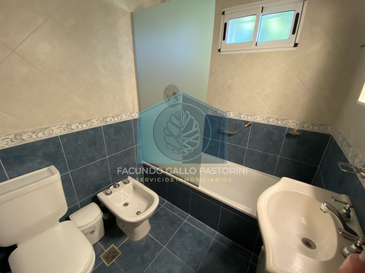Complejo/Apart en venta Pinamar-Valeria del Mar 7 Unidades en Bloque Gas natural Losa radiante Piscina Estacionamiento