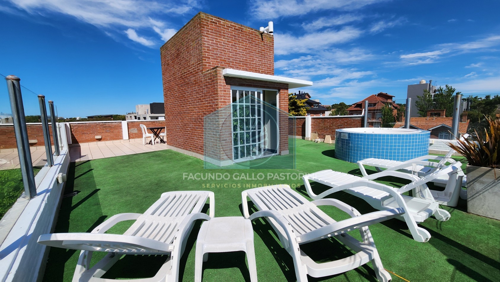 Complejo/Apart en venta Pinamar-Valeria del Mar 7 Unidades en Bloque Gas natural Losa radiante Piscina Estacionamiento