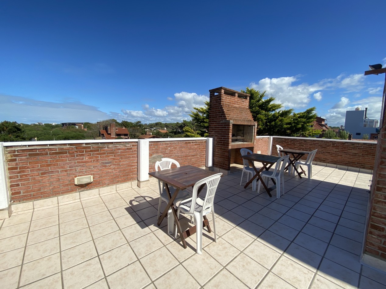Complejo/Apart en venta Pinamar-Valeria del Mar 7 Unidades en Bloque Gas natural Losa radiante Piscina Estacionamiento