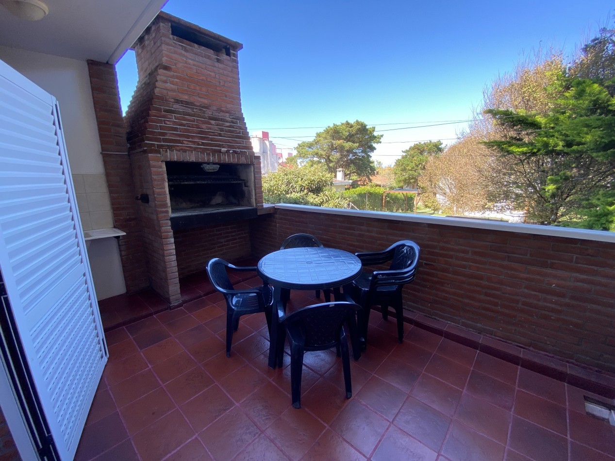 Complejo/Apart en venta Pinamar-Valeria del Mar 7 Unidades en Bloque Gas natural Losa radiante Piscina Estacionamiento