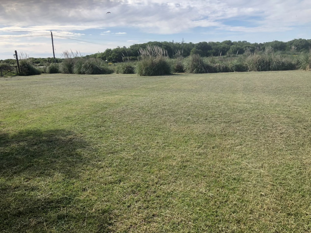Casa en Venta Laguna del Rosario Madariaga-Pinamar 10.000 m2 5 Ambientes Vista a laguna Muelle propio