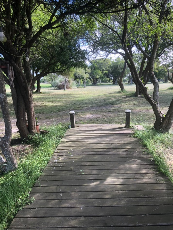 Casa en Venta Laguna del Rosario Madariaga-Pinamar 10.000 m2 5 Ambientes Vista a laguna Muelle propio
