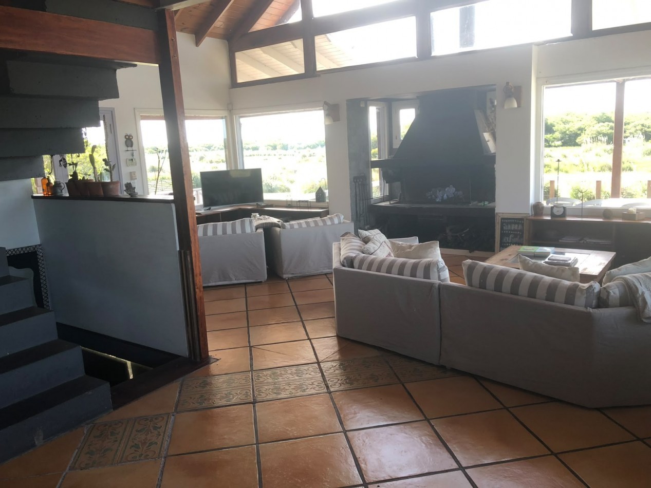 Casa en Venta Laguna del Rosario Madariaga-Pinamar 10.000 m2 5 Ambientes Vista a laguna