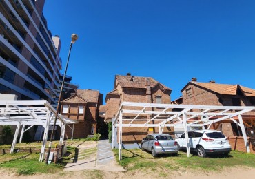 Duplex Triplex en Venta Pinamar Centro-Playa 3 Dormitorios Gas natural